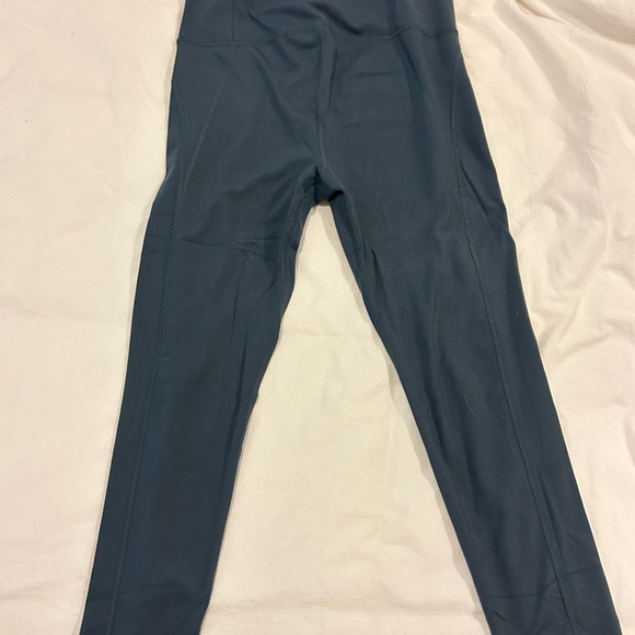 Girlfriend Collective Maternity Leggings in Moss, size Small - Picture 2 of 4